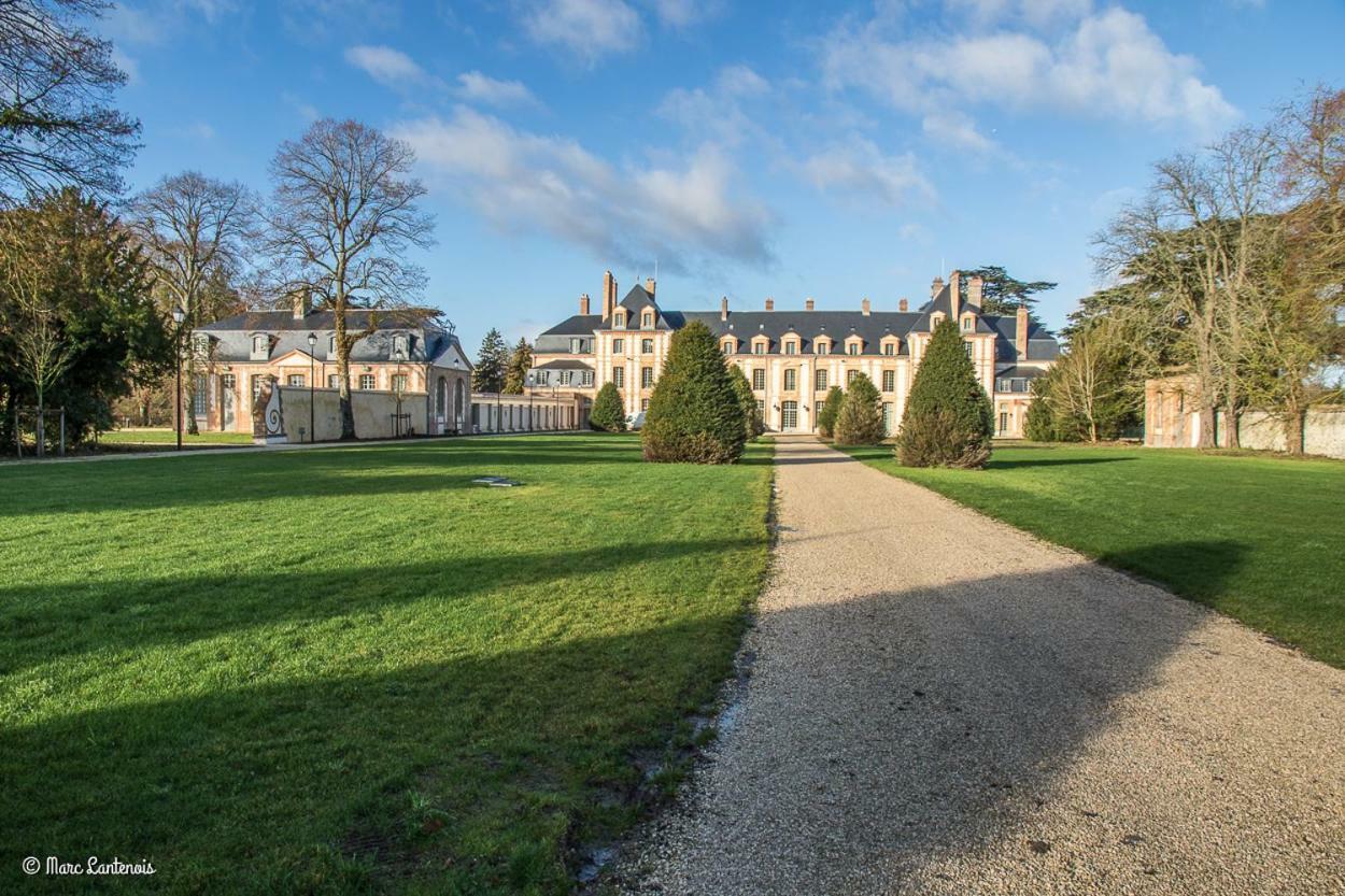 Exceptionnel Chateau Pres De Paris Abondant Kültér fotó